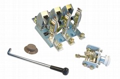 HD13開(kāi)啟式刀開(kāi)關(guān)